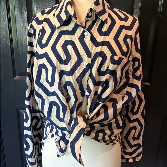 Stateside MATCHING SET Blue and White Patterned top and pant - Picture 2 of 8